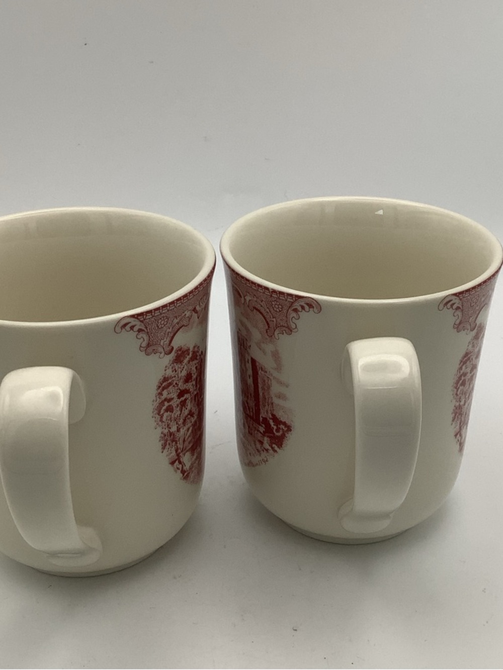 Two Johnson Bros England Mugs Featuring Raglan Castle Pattern - Picture 2 of 8